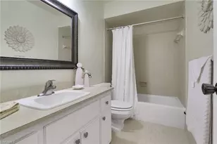 7032 Cedarhurst Dr, Fort Myers, FL 33919 - Photo 23