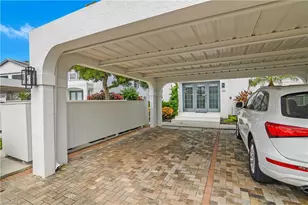 853 Tanbark Dr, Naples, FL 34108 - Photo 29