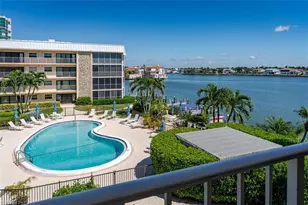3450 Gulf Shore Blvd N, Naples, FL 34103 - Photo 3