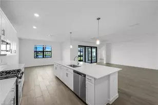 19100 Hanley Blvd, Estero, FL 33928 - Photo 11