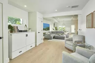 1080 13th St N, Naples, FL 34102 - Photo 13