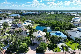 192 Topanga Dr, Bonita Springs, FL 34134 - Photo 5