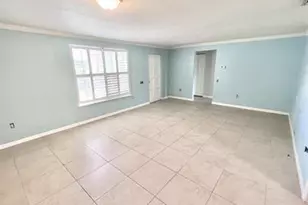 824 96th Ave N, Naples, FL 34108 - Photo 3