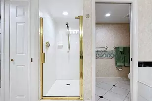 6849 Grenadier Blvd, Naples, FL 34108 - Photo 41