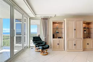 6849 Grenadier Blvd, Naples, FL 34108 - Photo 19