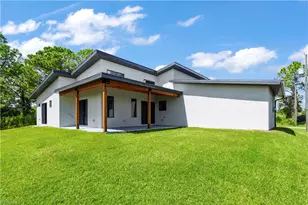 2815 45th St W, Lehigh Acres, FL 33971 - Photo 5
