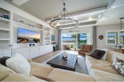 14372 Neptune Ave, Naples, FL 34114 - Photo 9