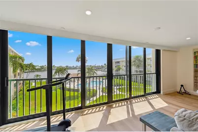 3000 Gulf Shore Blvd N #307, Naples, FL 34103 - Photo 1