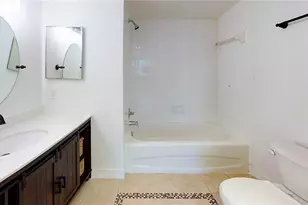 1210 Wildwood Lakes Blvd, Naples, FL 34104 - Photo 15