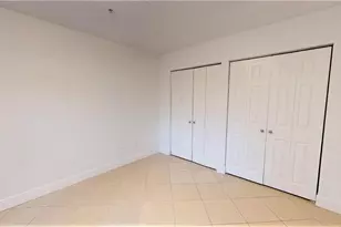 1210 Wildwood Lakes Blvd, Naples, FL 34104 - Photo 13