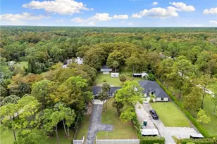 241 8th St SE, Naples, FL 34117 - Photo 3