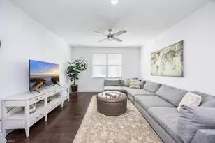13905 Luna Dr, Naples, FL 34109 - Photo 9