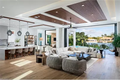 441 Mooring Line Dr, Naples, FL 34102 - Photo 5