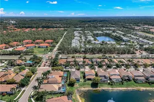 1685 Serrano Cir, Naples, FL 34105 - Photo 39