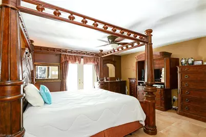 360 16th Ave NW, Naples, FL 34120 - Photo 19