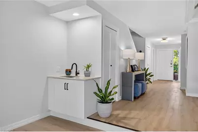 111 La Peninsula Blvd #111, Naples, FL 34113 - Photo 11