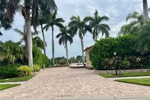 4509 Southern Breeze Dr, Naples, FL 34114 - Photo 1