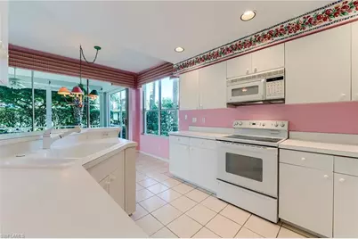 25203 Pelican Creek Cir #102, Bonita Springs, FL 34134 - Photo 5