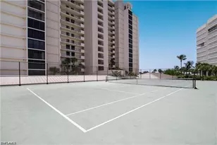 10851 Gulf Shore Dr, Naples, FL 34108 - Photo 31