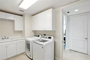 265 Indies Way, Naples, FL 34110 - Photo 35