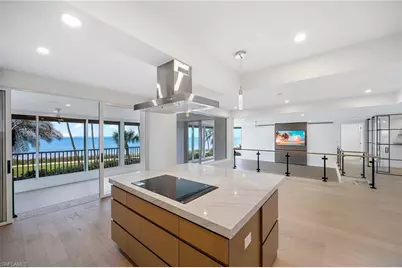 4301 Gulf Shore Blvd N #202, Naples, FL 34103 - Photo 15