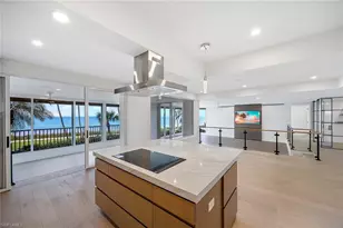 4301 Gulf Shore Blvd N, Naples, FL 34103 - Photo 15