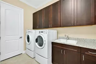 9147 Isla Bella Cir, Bonita Springs, FL 34135 - Photo 23