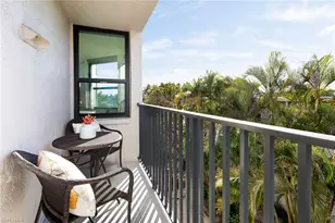 10562 Gulf Shore Dr, Naples, FL 34108 - Photo 21