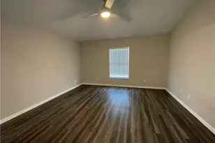 535 NW 20th St, Cape Coral, FL 33993 - Photo 5