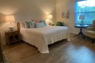 600 Diamond Cir, Naples, FL 34110 - Photo 3