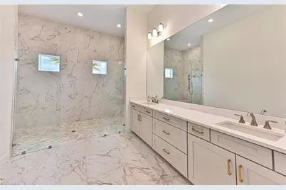 11351 Venetian Lagoon Dr, Fort Myers, FL 33913 - Photo 23