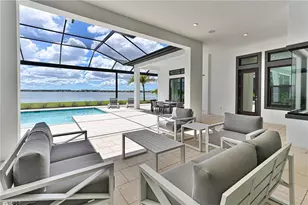 11351 Venetian Lagoon Dr, Fort Myers, FL 33913 - Photo 31