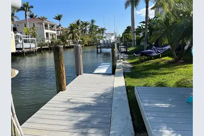 677 18th Ave S, Naples, FL 34102 - Photo 3