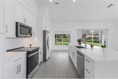 6626 Cutty Sark Ln, Naples, FL 34104 - Photo 11