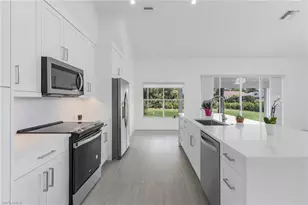 6626 Cutty Sark Ln, Naples, FL 34104 - Photo 11