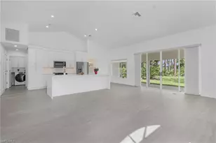 6626 Cutty Sark Ln, Naples, FL 34104 - Photo 15