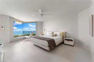 5555 Heron Point Dr, Naples, FL 34108 - Photo 17