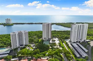 5555 Heron Point Dr, Naples, FL 34108 - Photo 37