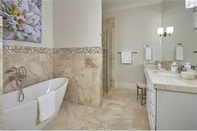 2863 Coco Lakes Dr, Naples, FL 34105 - Photo 19