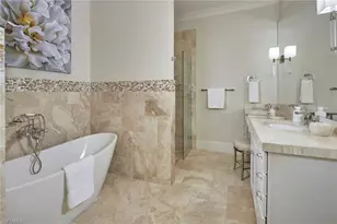 2863 Coco Lakes Dr, Naples, FL 34105 - Photo 19