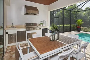 2863 Coco Lakes Dr, Naples, FL 34105 - Photo 13