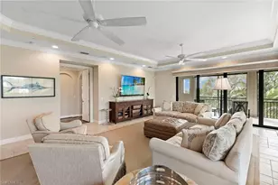 2550 Marquesa Royale Ln, Naples, FL 34109 - Photo 5