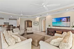 2550 Marquesa Royale Ln, Naples, FL 34109 - Photo 7