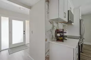 264 Shadowridge Ct, Marco Island, FL 34145 - Photo 15