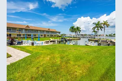 850 Palm St #E2, Marco Island, FL 34145 - Photo 31