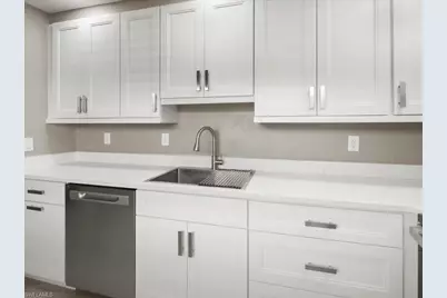 850 Palm St #E2, Marco Island, FL 34145 - Photo 11