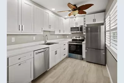 850 Palm St #E2, Marco Island, FL 34145 - Photo 9