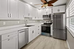 850 Palm St, Marco Island, FL 34145 - Photo 9