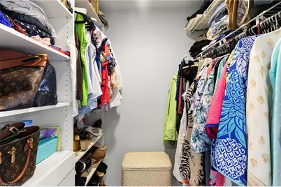 161 Saint James Way, Naples, FL 34104 - Photo 17