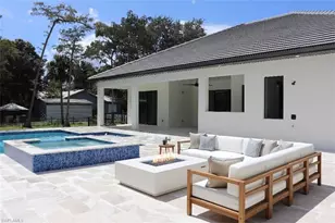 428 21st St SW, Naples, FL 34117 - Photo 9